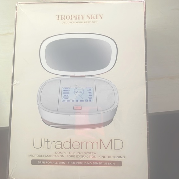 Complete 3 in 1 system microdermabrasion pore extraction kinetic toning